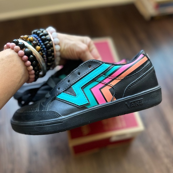 New in Box • Vans • Retro Lowland CC • Black + Multi • Size 7 - Picture 1 of 10